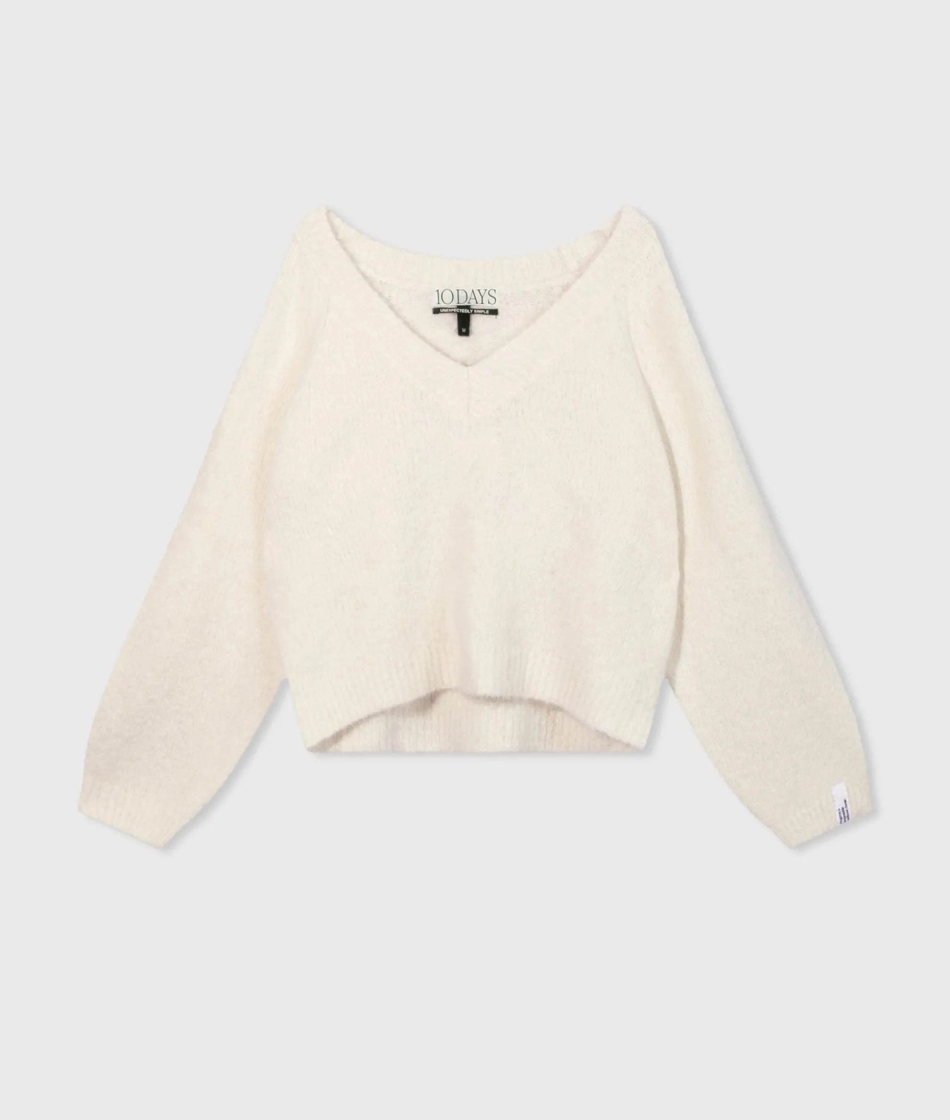 Cropped V-neck Sweater Knit