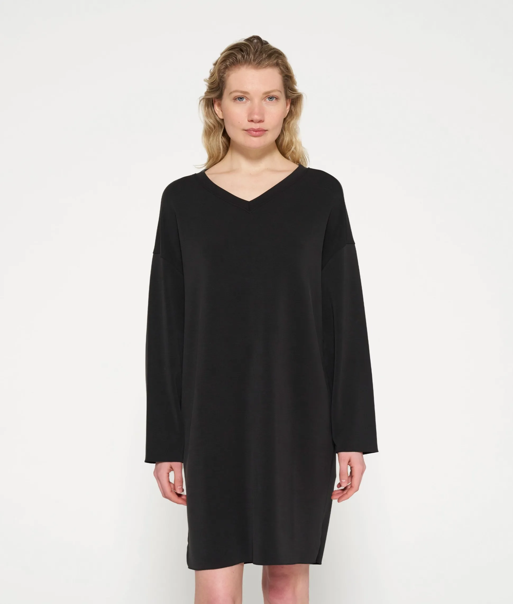 Dress Scuba