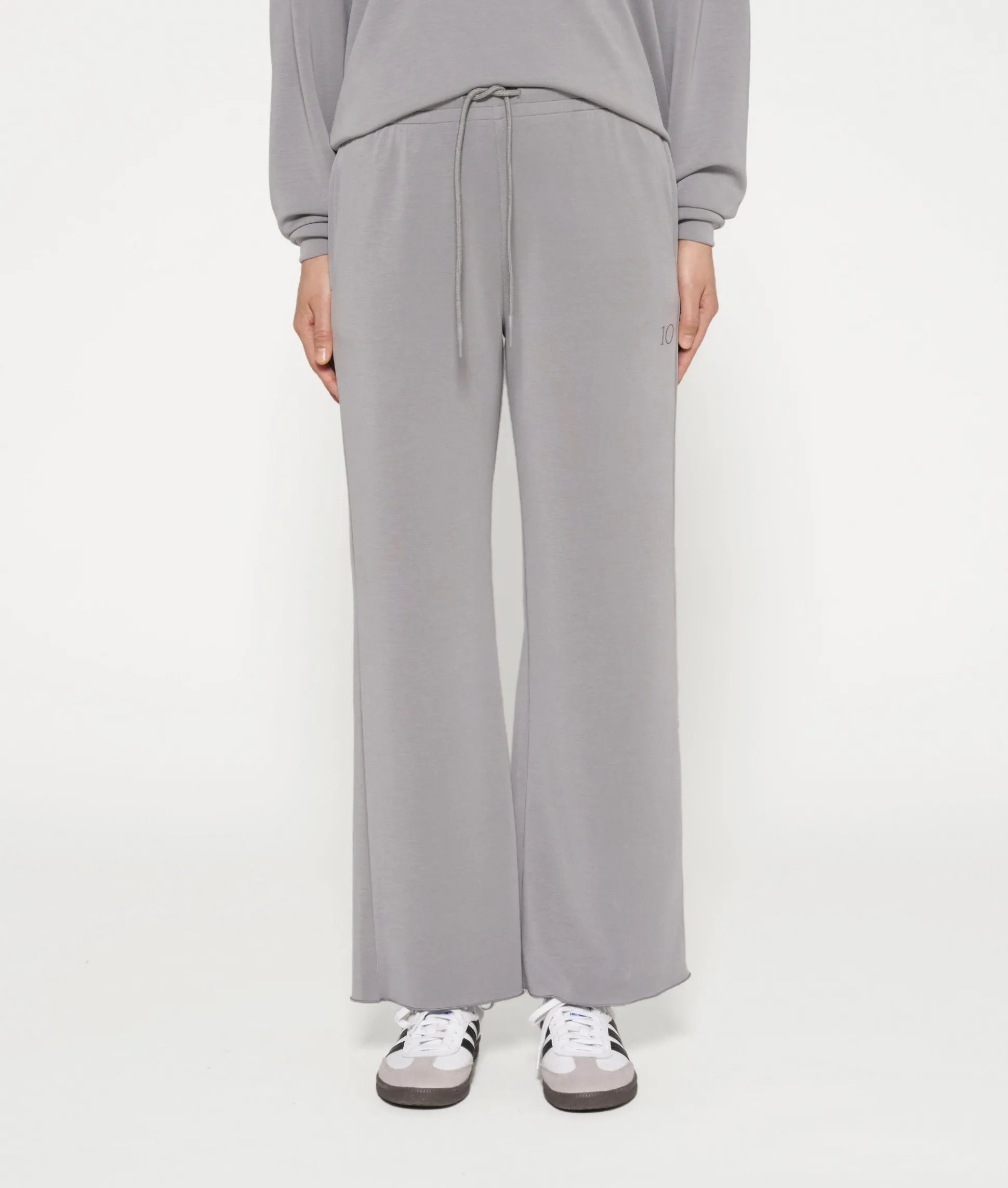Flared Jogger Scuba