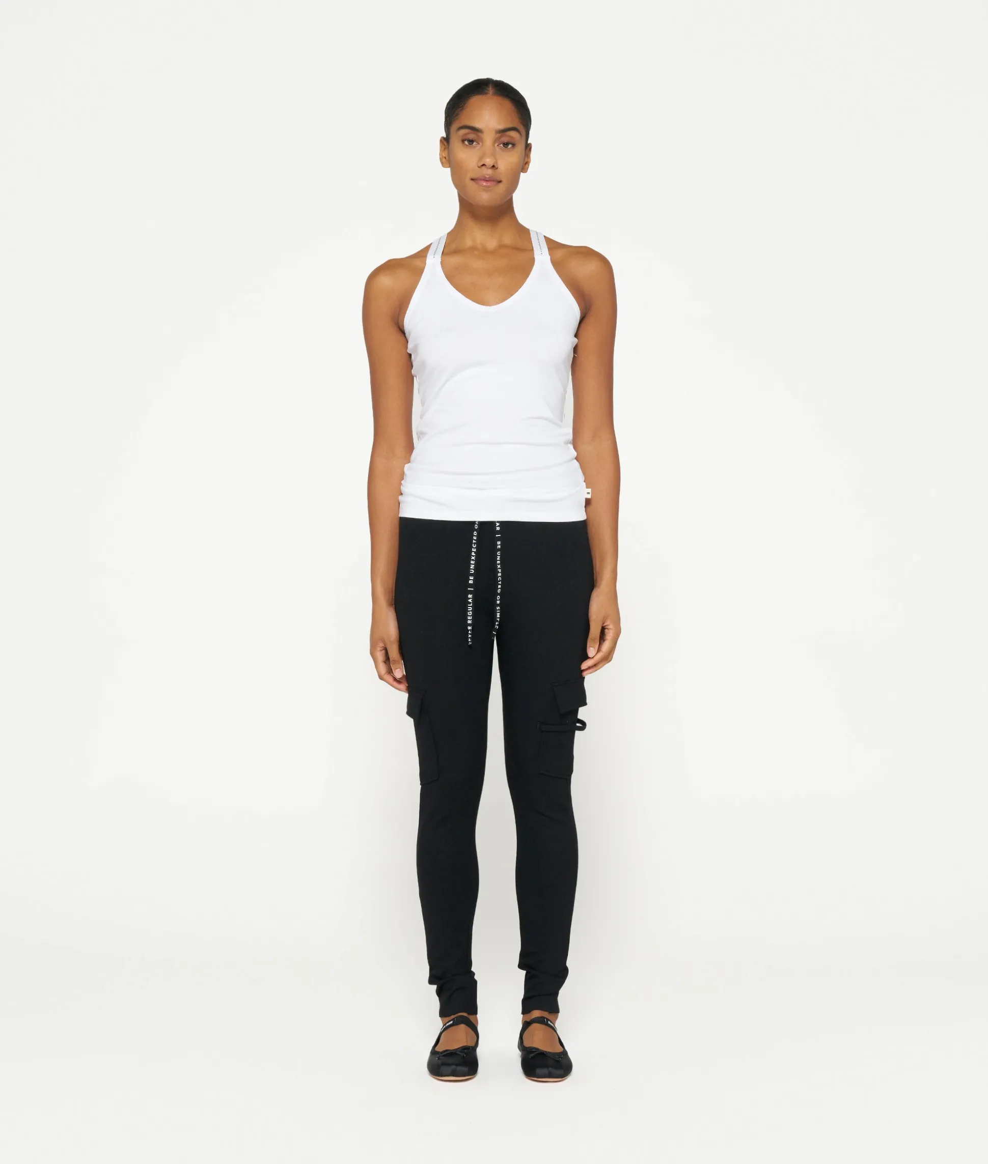 THE CARGO LEGGINGS