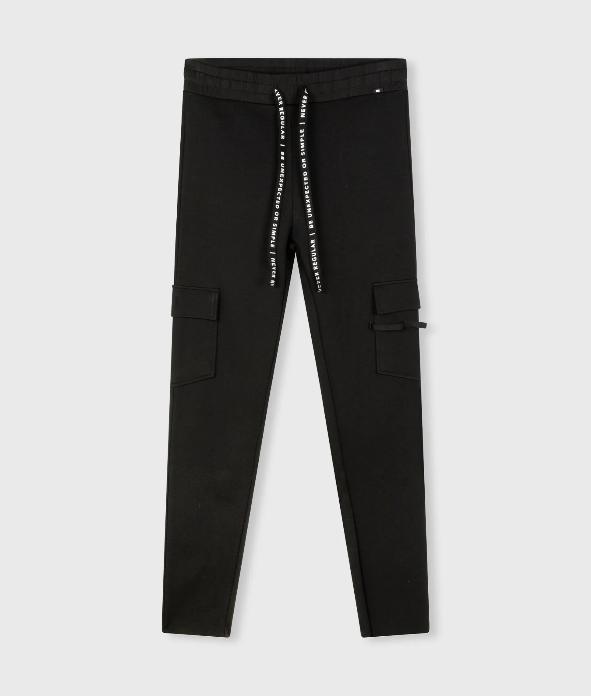 THE CARGO LEGGINGS