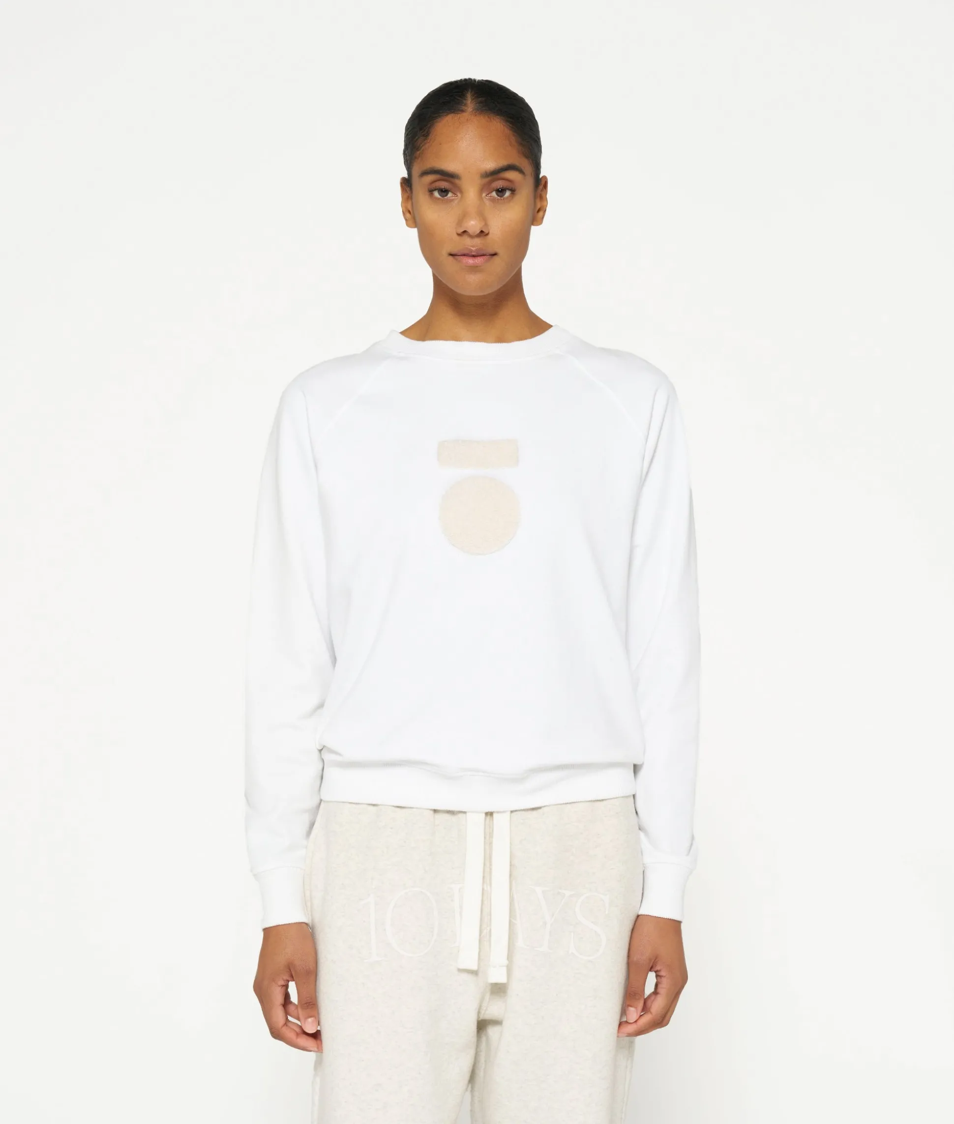THE CREW NECK SWEATER