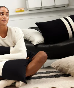 THE PILLOW COVER LONG