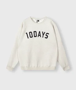 THE STATEMENT SWEATER