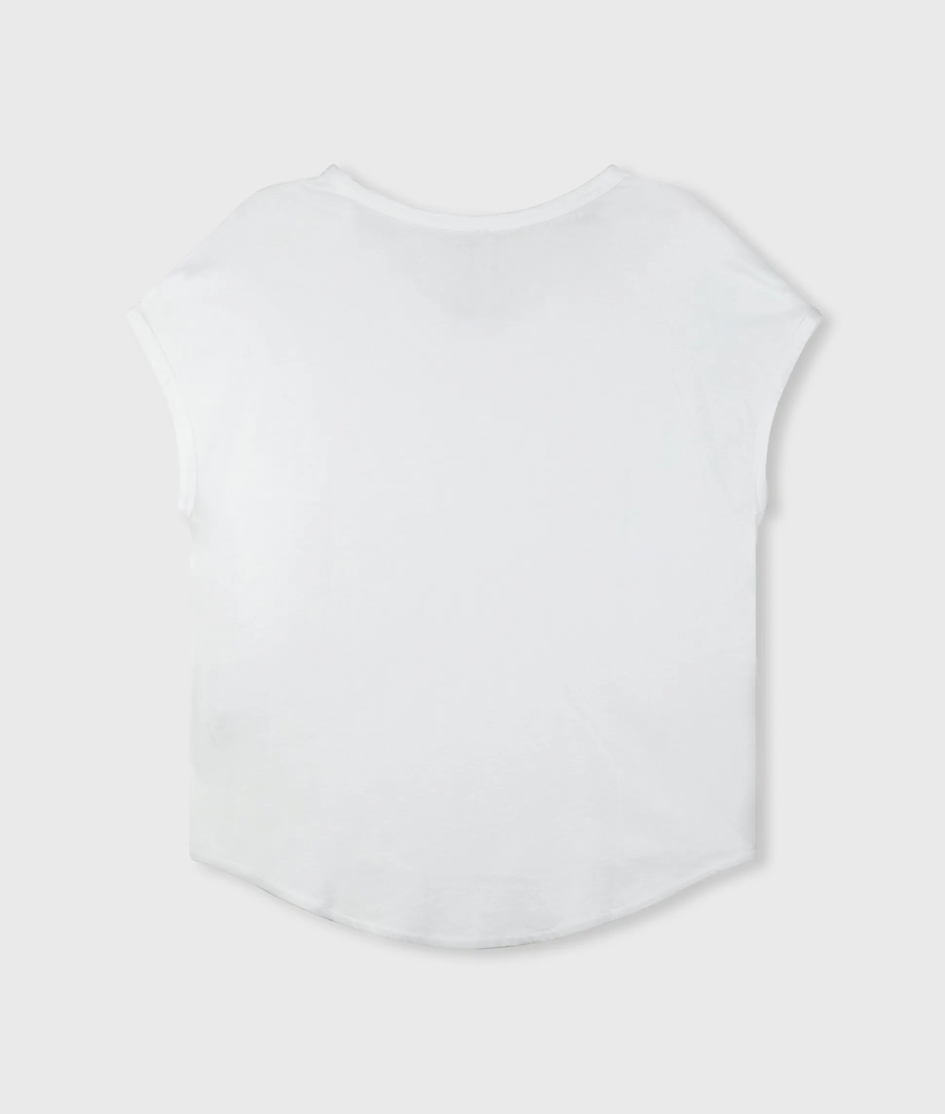 THE V-NECK TEE
